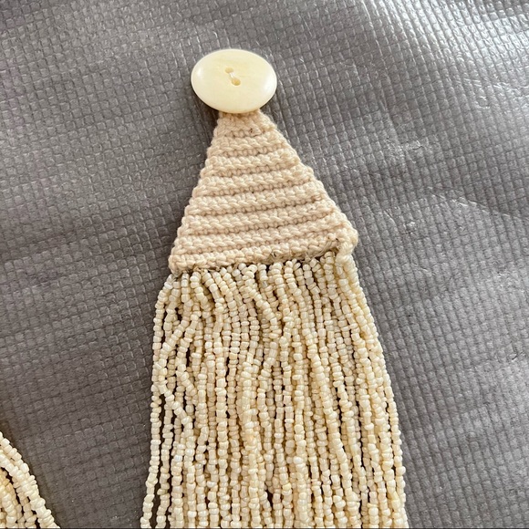 Beaded Neclace - Picture 3 of 4